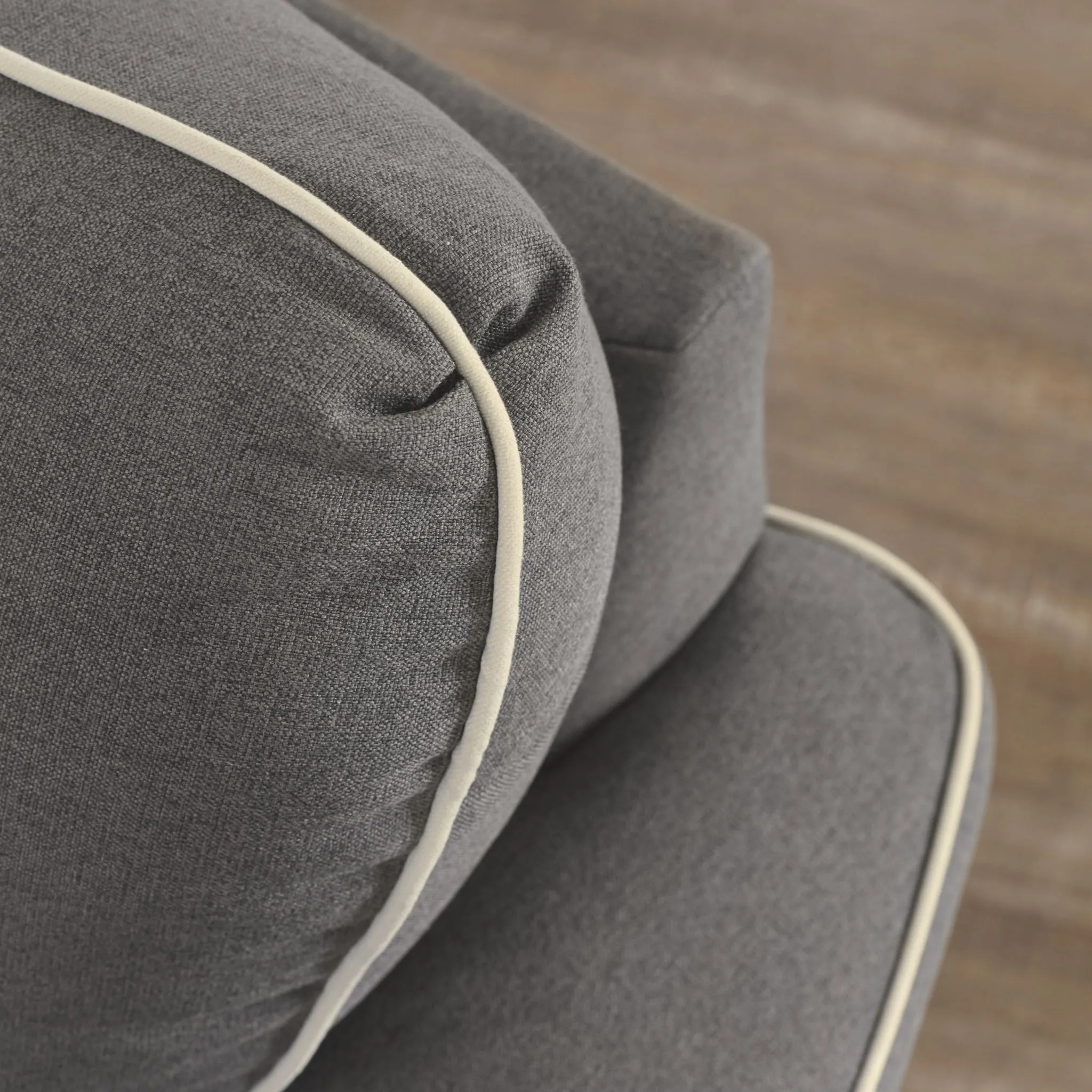 Domani Chair