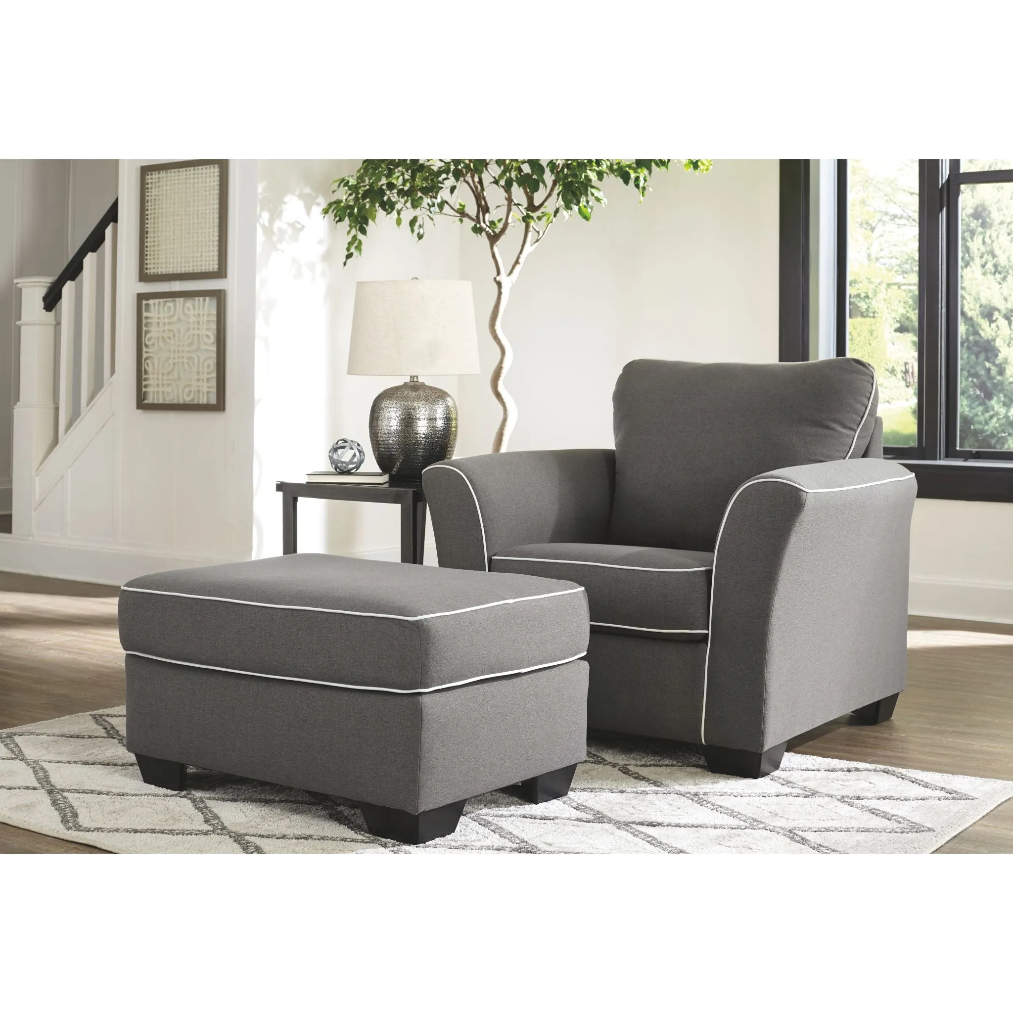 Domani Chair