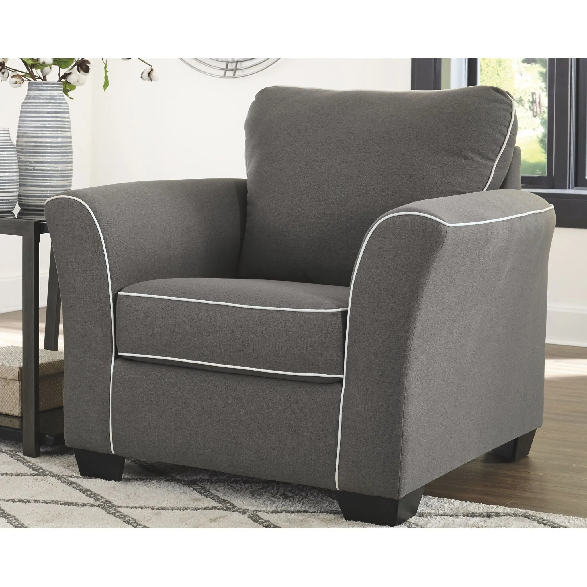 Domani Chair