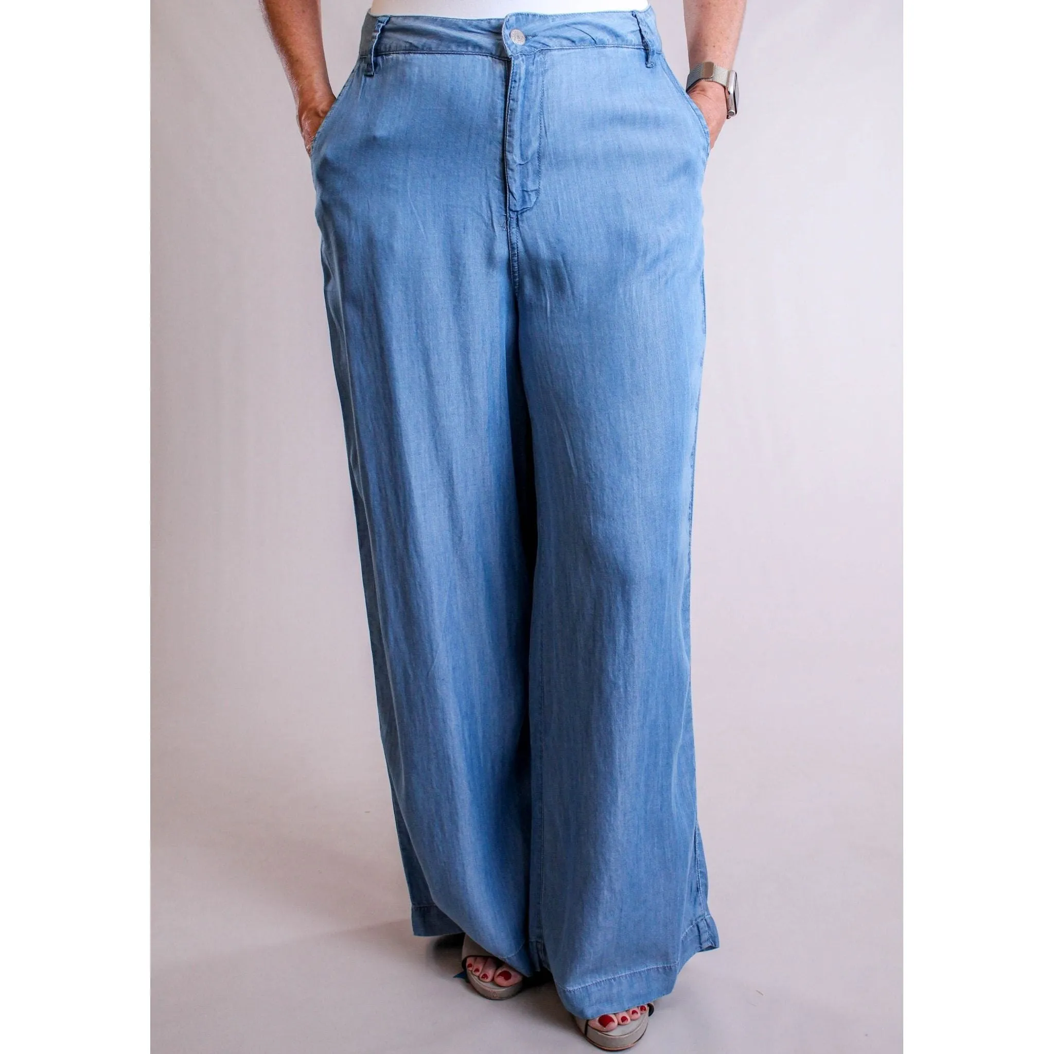 Molly Bracken Wide Leg Lyocell Pant