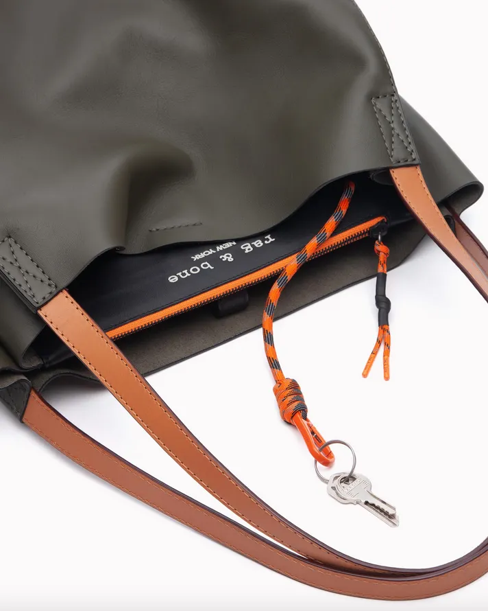 Rag & Bone - Passenger Tote in Olive Night/Black